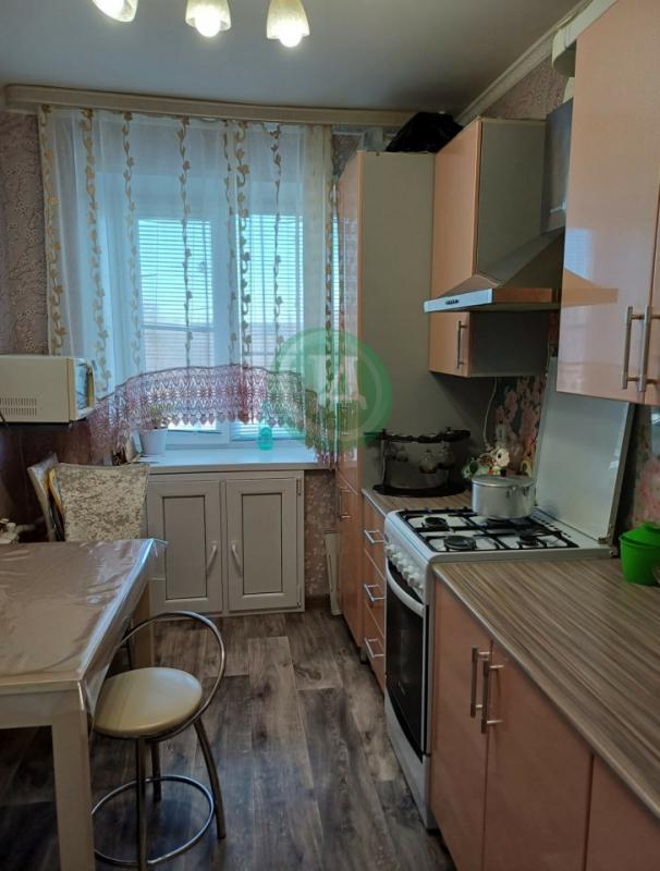 Продается 3-х комнатная квартира по адресу: ул. - Орск