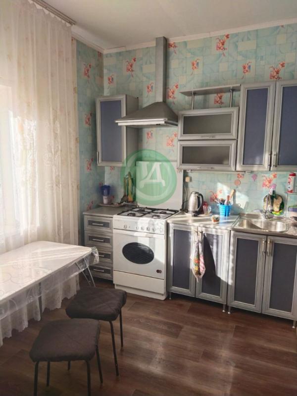 Продам дом район п. - Орск