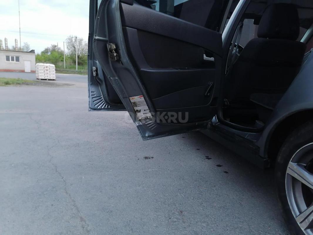 Приора 2012 года с кондиционером  в хорошем состоянии. - Орск