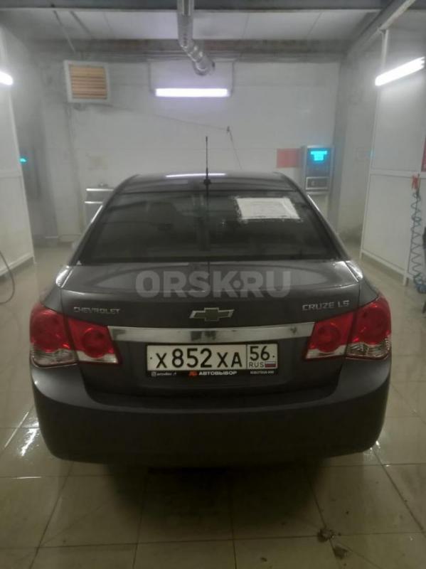 Продается Chevrolet Cruze LS 1.8 2011г АКПП. - Орск