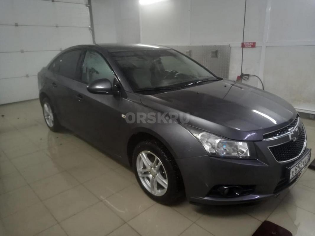 Продается Chevrolet Cruze LS 1.8 2011г АКПП. - Орск