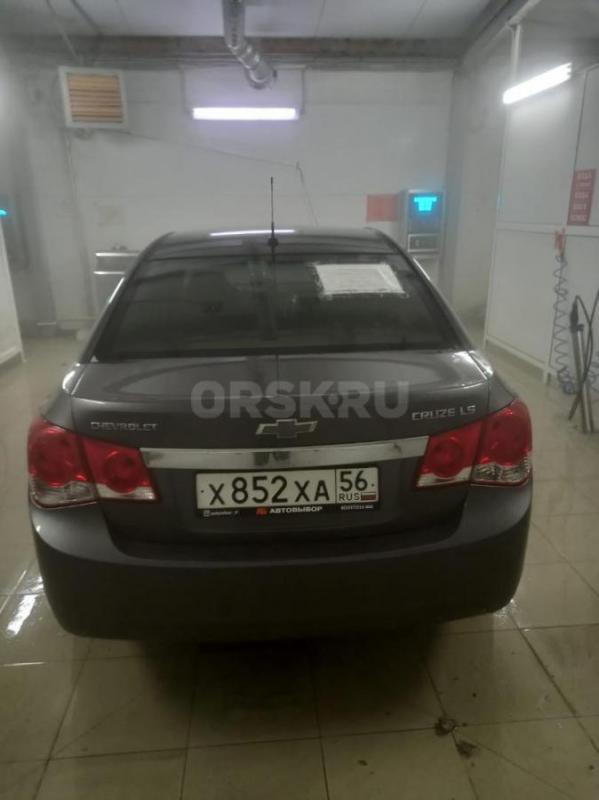 Продается Chevrolet Cruze LS 1.8 2011г АКПП. - Орск
