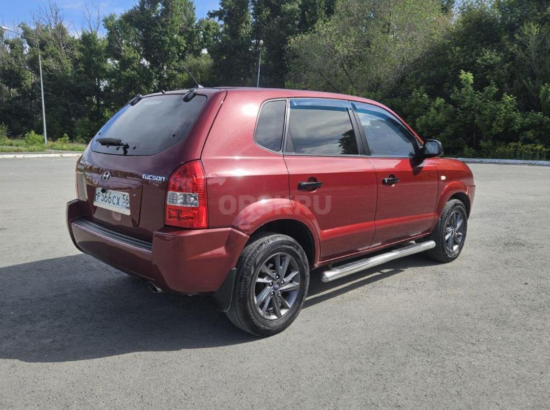 Продам Hyundai Tucson в идеальном состоянии! 
2.0 МКПП, 2008 г. - Орск