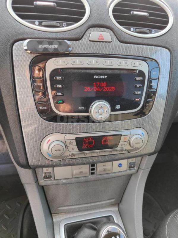 Продам отличный комфортный и удобный седан Ford Focus 2 рестайлинг в максимальной комплектации Titan - Оренбург