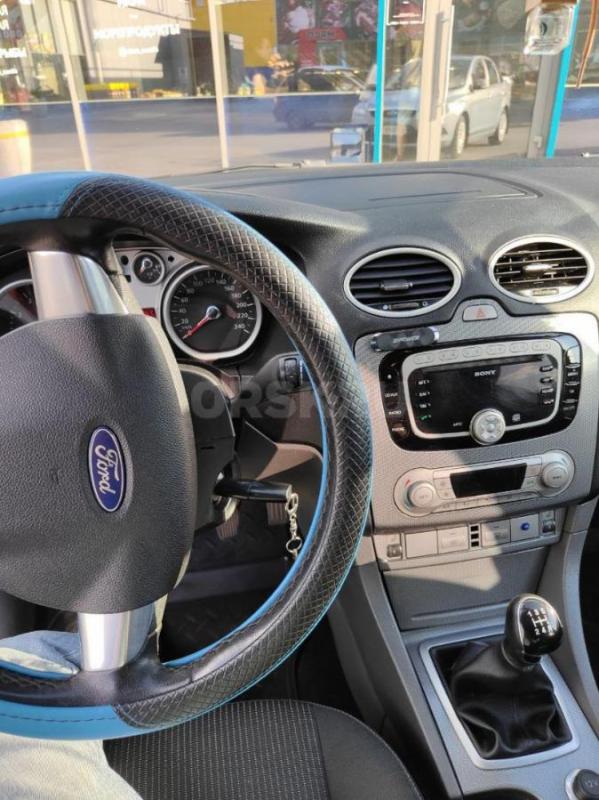 Продам отличный комфортный и удобный седан Ford Focus 2 рестайлинг в максимальной комплектации Titan - Оренбург