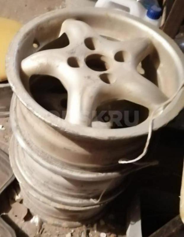 Продам аккумулятор новый 17 тыс, прицепное устройство на классику 3тыс, ., диски 4шт 5тыс., запчасти - Орск