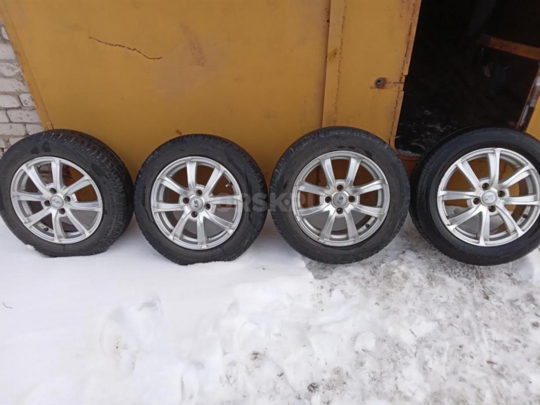 Колеса в сборе: диски литые LS идеальное состояние R15 4×100, шины Viatti Strada 185/65 состояние но - Орск