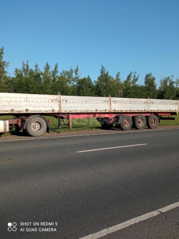Полуприцеп  Kaessbohrer SB10-24  бортовой, в рабочем состоянии, но нужно приложить руки. - Орск