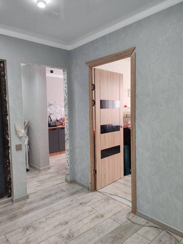 Продам 3- комнатную квартиру улучшенной планировки. - Новотроицк