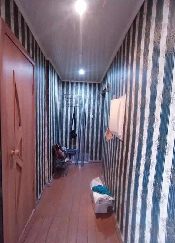 ПРОДАЁТСЯ 1 КОМНАТНАЯ КВАРТИРА, НА 4 ЭТАЖЕ 5-ТИ ЭТАЖНОГО КИРПИЧНОГО ДОМА,
ПО АДРЕСУ Г НОВОТРОИЦК УЛ - Новотроицк