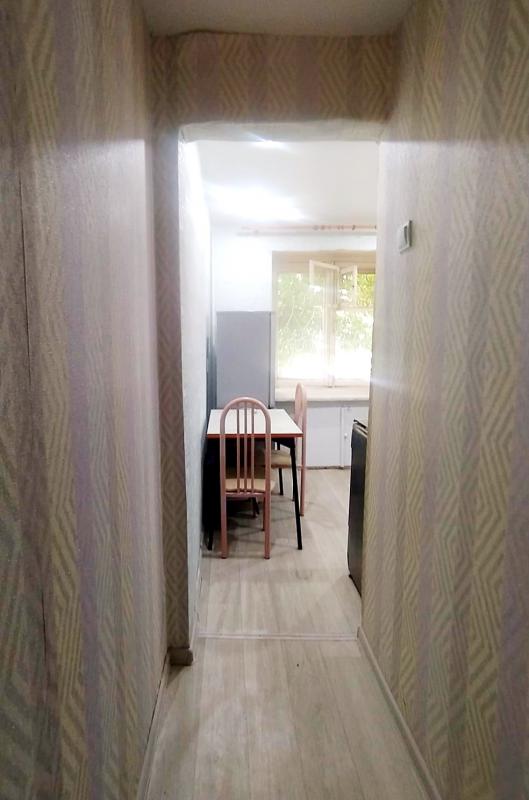 ПРОДАËТСЯ 2-Х КОМНАТНАЯ КВАРТИРА, НА 1 ЭТАЖЕ, 
 5-ТИ ЭТАЖНОГО КИРПИЧНОГО ДОМА, по адресу - г. - Новотроицк