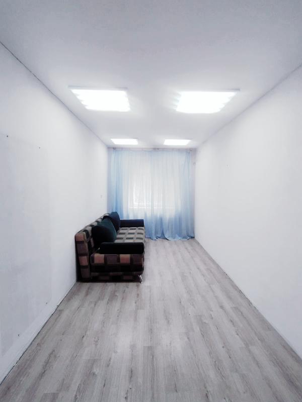 ПРОДАËТСЯ 2-Х КОМНАТНАЯ КВАРТИРА, НА 1 ЭТАЖЕ, 
 5-ТИ ЭТАЖНОГО КИРПИЧНОГО ДОМА, по адресу - г. - Новотроицк