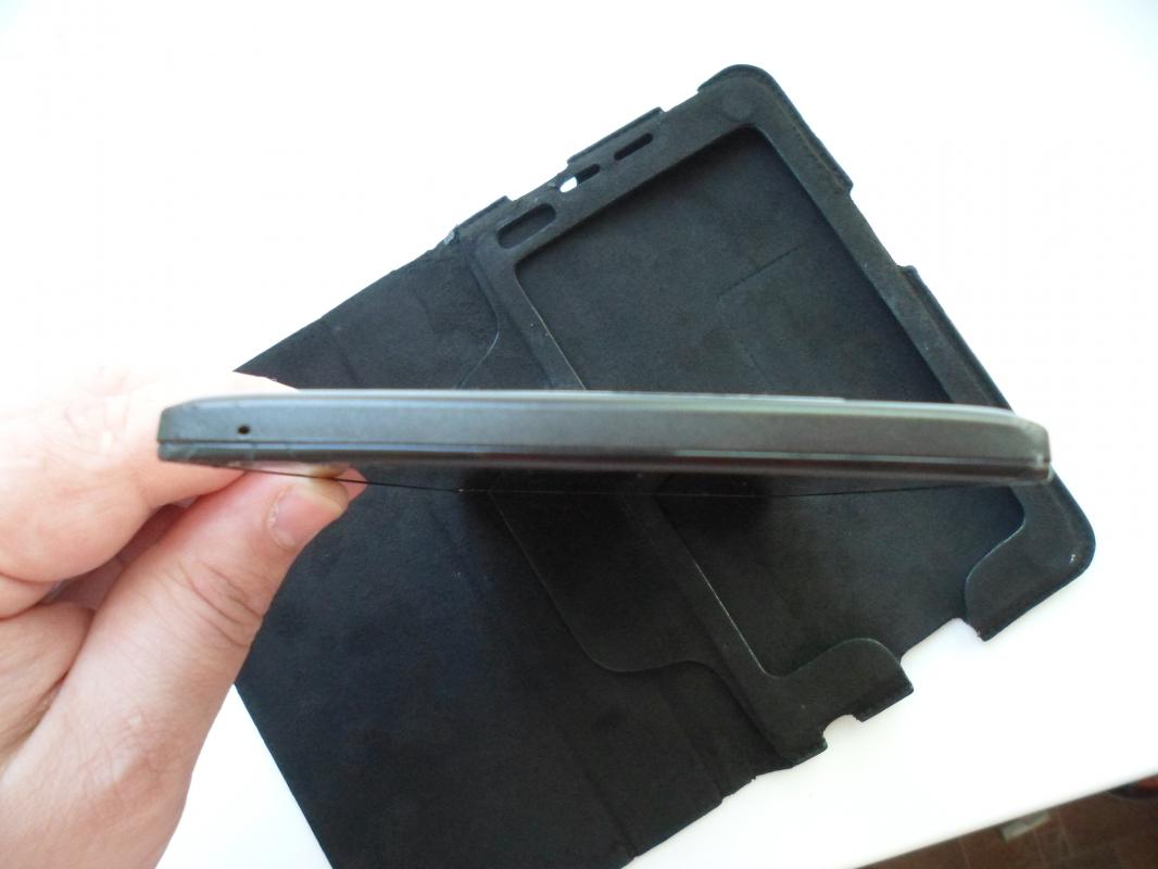 Планшет Lenovo TAB 2 A7-30DC c разбитым экраном. - Новотроицк
