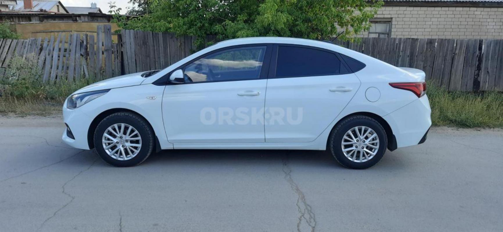 Hyundai Solaris 1.6 MT, 2017 г. - Орск