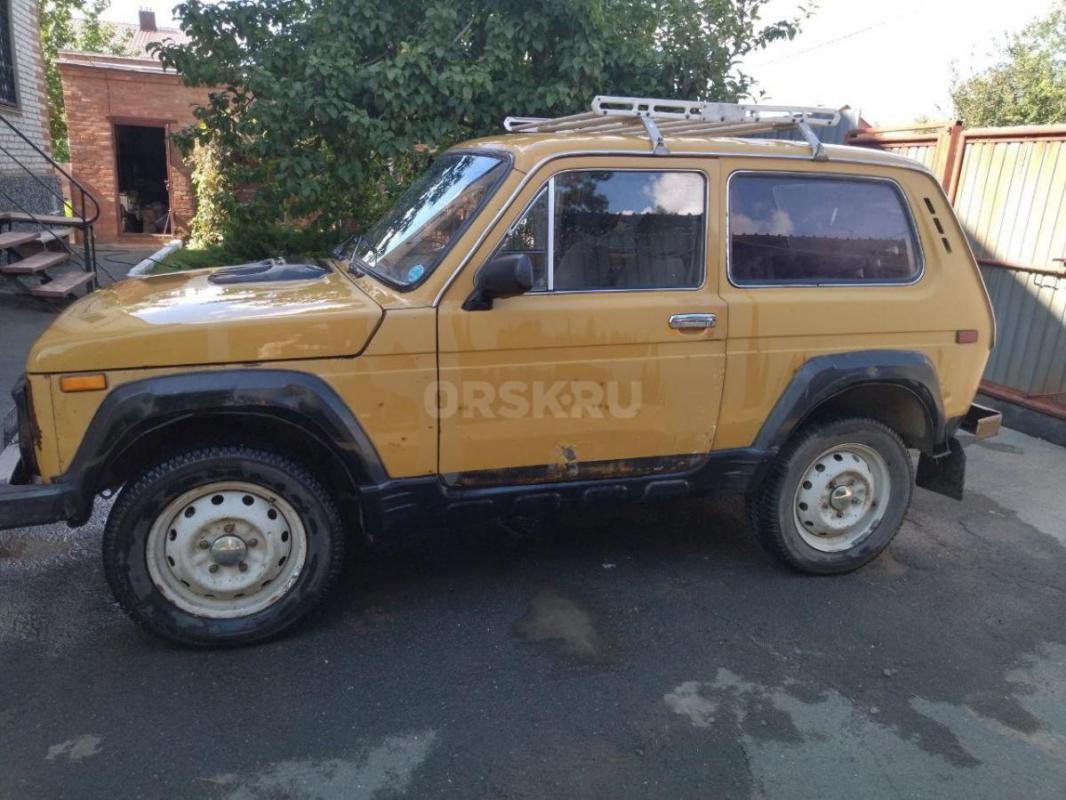 Продам Ниву 2121 (1985г.) подготовлена для охоты и рыбалки. - Орск
