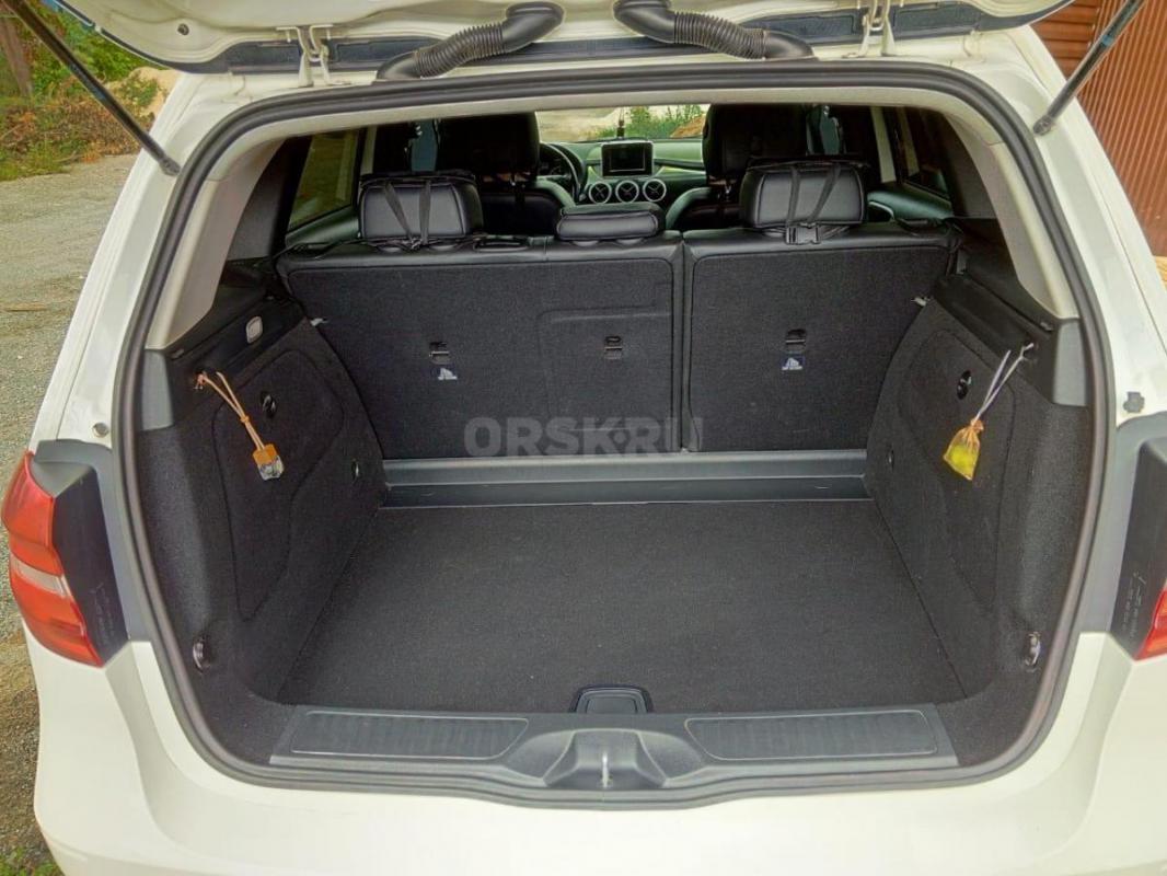 Продам Mercedes-Benz B 180, 1.6 AMT,  7G-DCT (122 л.с.), г. - Орск
