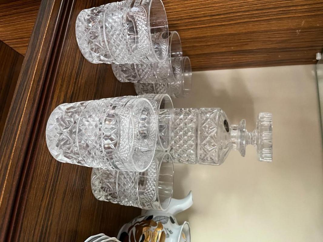 продам чайный сервиз из тончайшего фарфора 15 предметов - 5 т.р. + коньячный набор из 6 стаканов и г - Орск