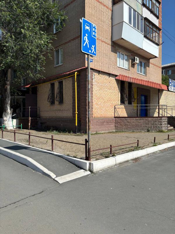 Аренда помещений свободного назначения в центре города . - Гай