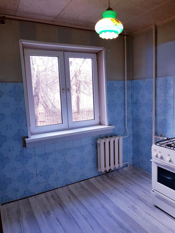 Продается 2х-комнатная квартира в центре города недалеко от остановки "Марии Корецкой" (дв - Новотроицк