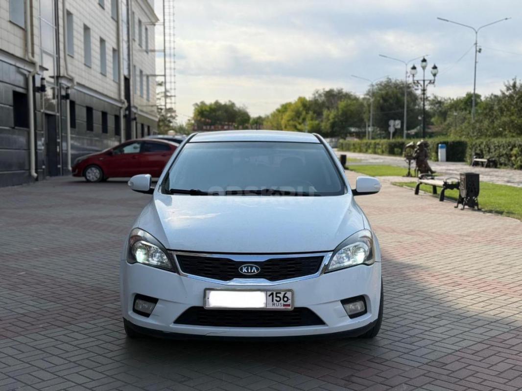Продам Киа Ceed 2013 года. - Орск