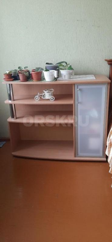 Продам кровать в хорошем состоянии 1200*2000, цвет венге-молочный дуб, с подъемным механизмом и коро - Орск