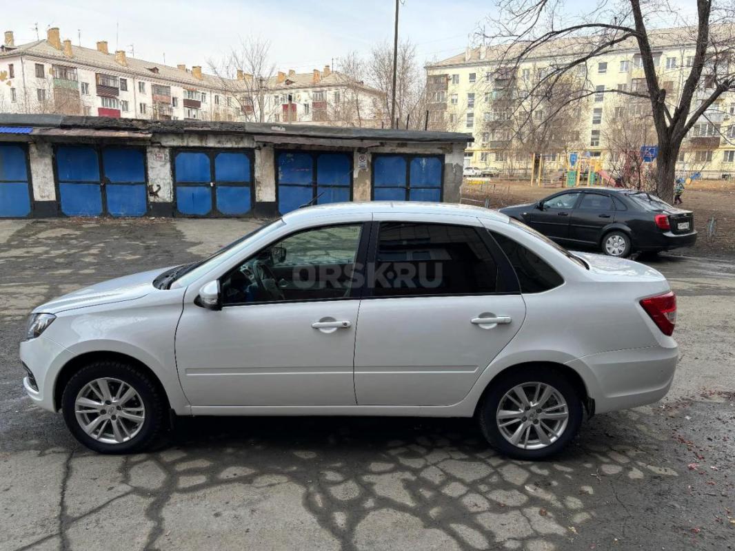 Продам авто в отличном состоянии сел и поехал,без вложений!!! - Орск