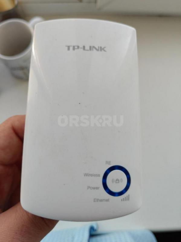 Продам часы HK9 PRo+ + мышь А4 tech A60 + усилитель wifi TP-Link +  колонки компьютерные Sven. - Орск