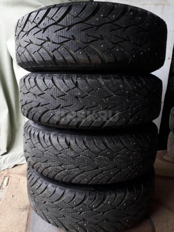 Комплект зимних колес в сборе  Royal Black Stud  175/65 R14 на литых дисках от ВАЗ, резина эксплуата - Орск