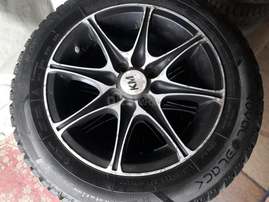 Комплект зимних колес в сборе  Royal Black Stud  175/65 R14 на литых дисках от ВАЗ, резина эксплуата - Орск