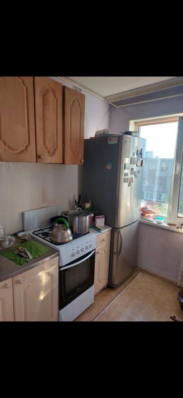 Продам просторную двухкомнатную квартиру. - Новотроицк