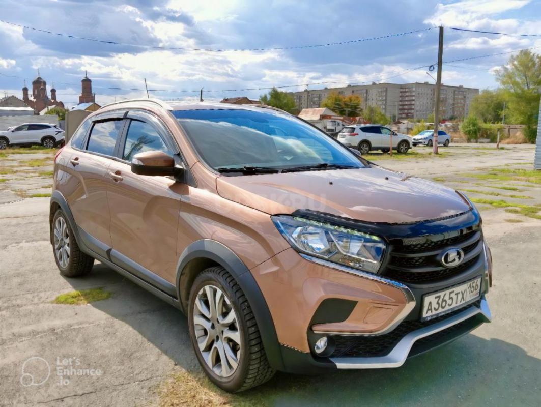 Продаётся LADA XRAY Cross, 1,8 МТ в отличном состоянии. - Гай