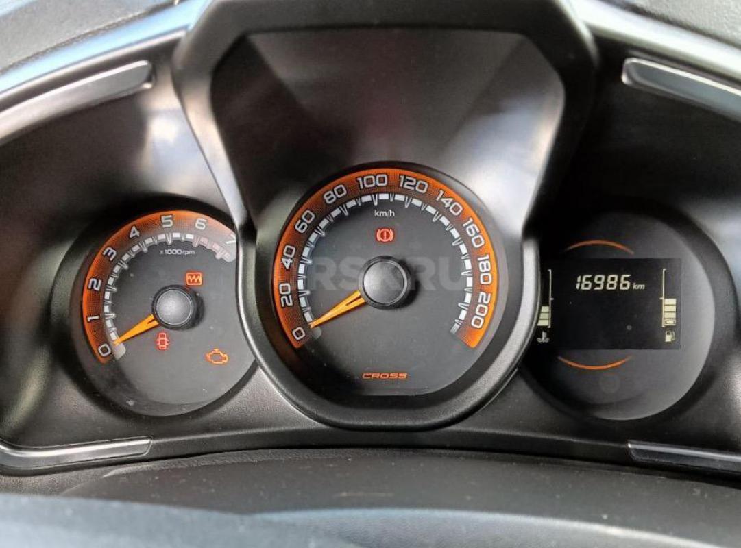 Продаётся LADA XRAY Cross, 1,8 МТ в отличном состоянии. - Гай