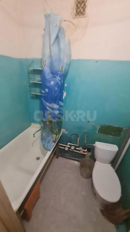 Сдам ТОЛЬКО на длительный срок  1-комнатную квартиру по адресу: ул. - Орск