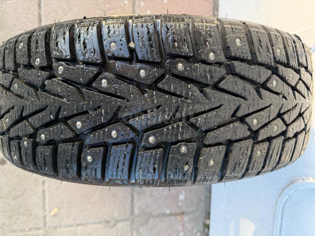 Комплект зимней резины NORDMAN 7 205/55 R16 (б/у 1 год ) на оригинальных дисках в отличном состоянии - Орск