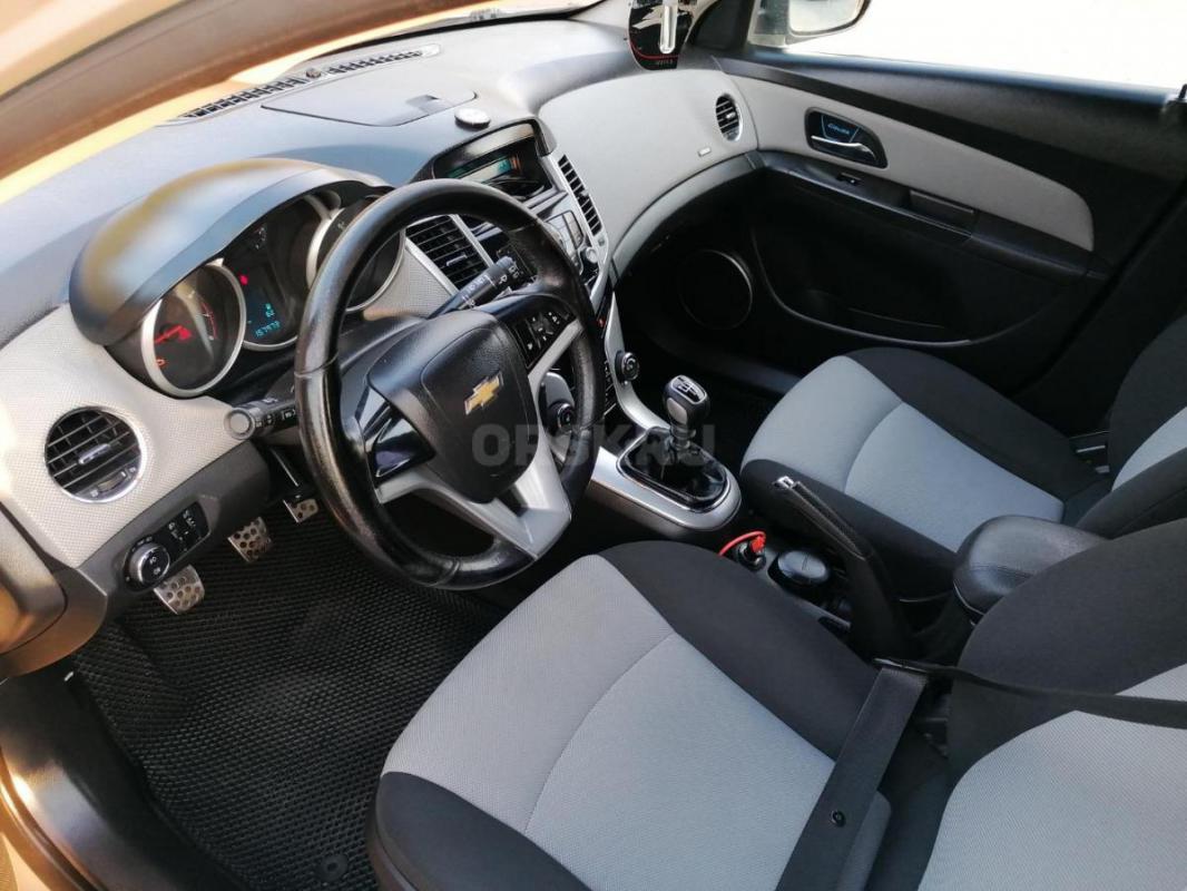 Продам Chevrolet Cruze в отличном состоянии декабрь 2012г. - Орск