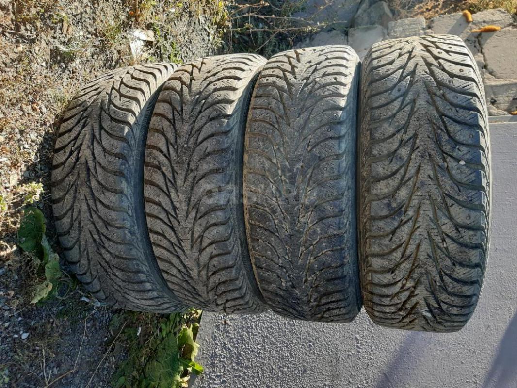 Шины Yokohama 205/60 R16 б/у. - Орск