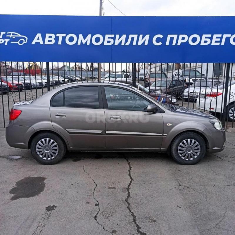 **Kia Rio II Рестайлинг 2009 года**! - Орск