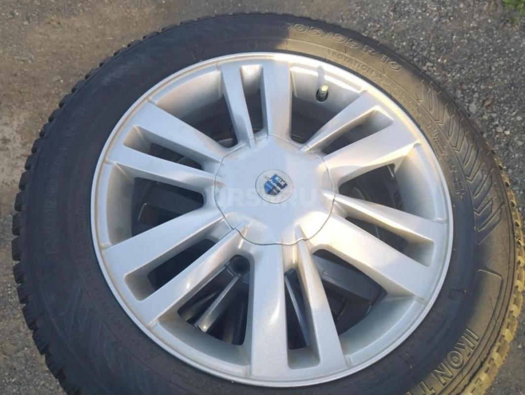 NOKIAN NORDMAN 8  (разболтовка дисков 4х100, стояла на Весте)
205/55 R16 на дисках (зима) куплена в - Орск