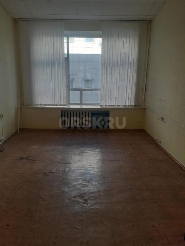 Сдается в аренду помещение 365 м/кв . - Орск
