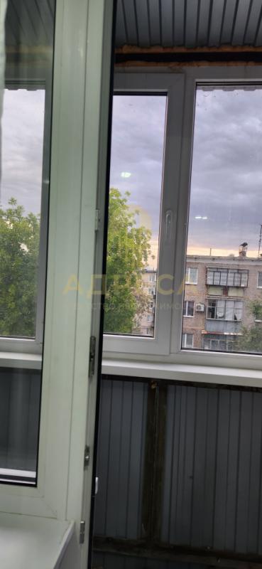 Продается уютная 2-комнатная квартира с изолированными комнатами и окнами на две стороны. - Оренбург