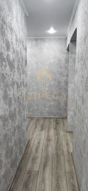 Продается уютная 2-комнатная квартира с изолированными комнатами и окнами на две стороны. - Оренбург