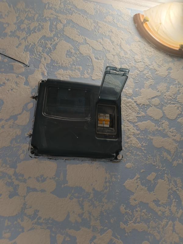 Продается 2-комнатная квартира в ЦЕНТРЕ города. - Новотроицк