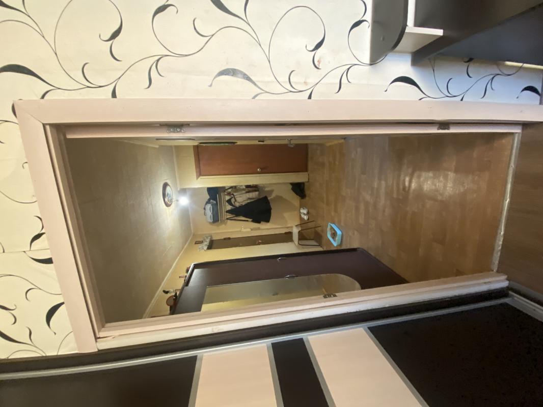 Продам 2- комнатную квартиру с раздельными ходами. - Новотроицк