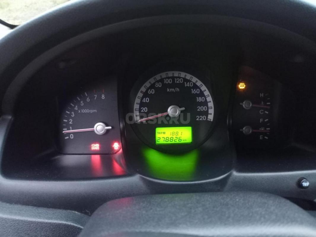 Kia Sportage 2007года (поколение 2)

Пробег-279000 тыс.

2-е. - Гай