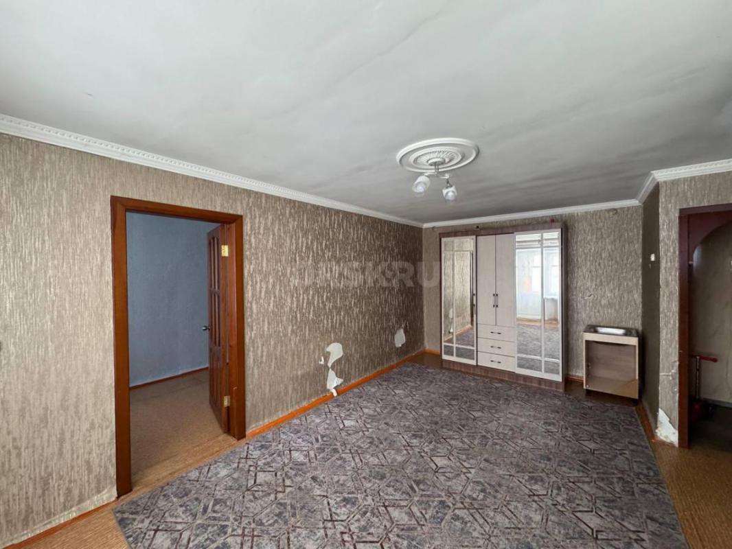 Продам двухкомнатную квартиру на майке. - Орск