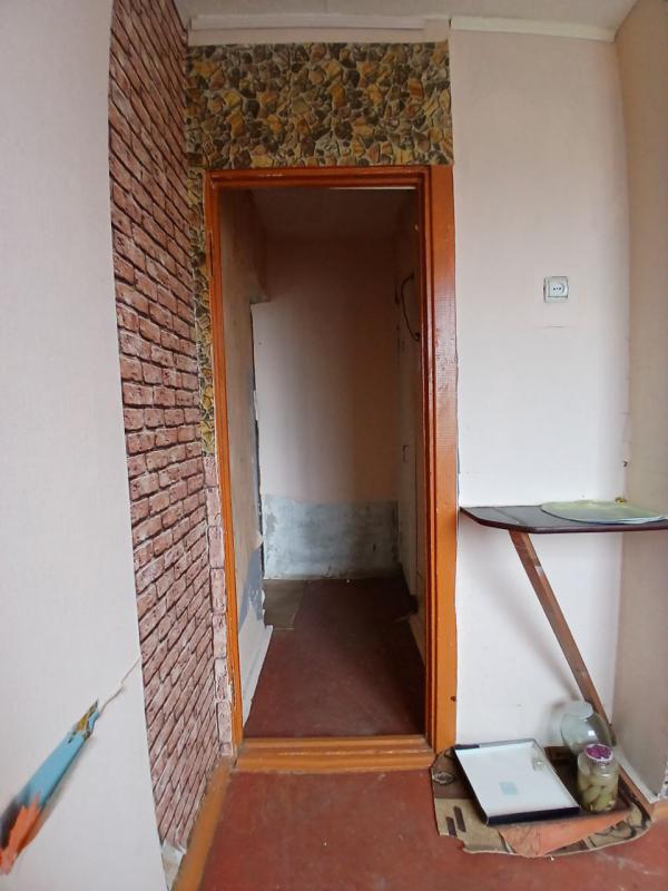 Продается 2-комнатная квартира с раздельными ходами по адресу: г. - Новотроицк