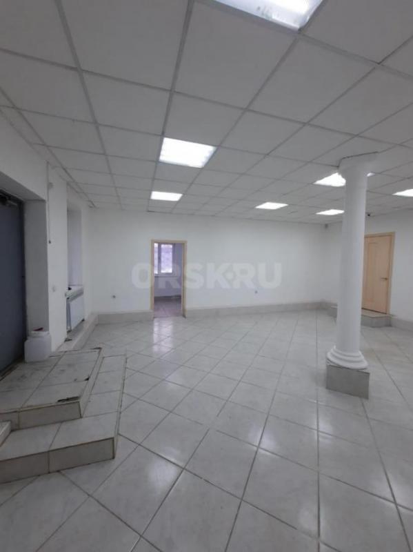 Сдам дом под магазин, офис и т. - Орск