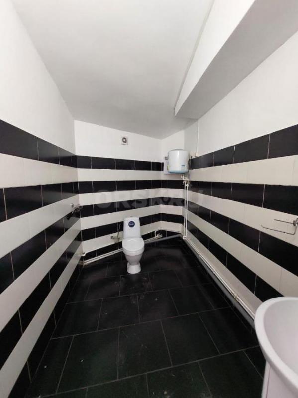 Сдается в аренду просторное помещение площадью 300 кв. - Орск