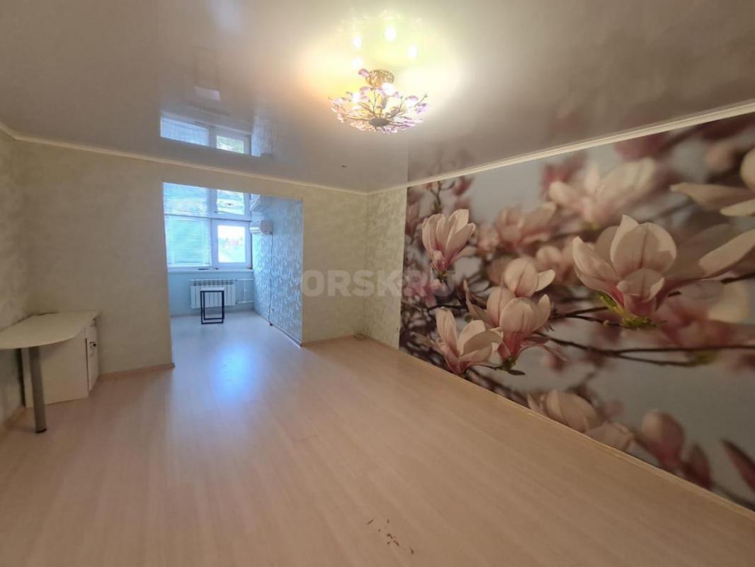 Продам уютный, просторный жилой дом с мансардой в г. - Гай