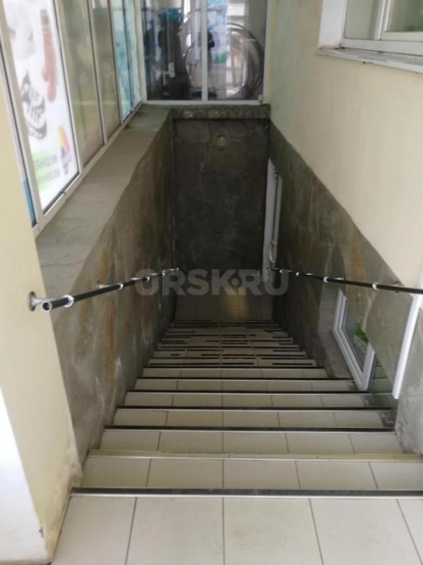 Продам нежилое помещение 147 кв. - Новотроицк